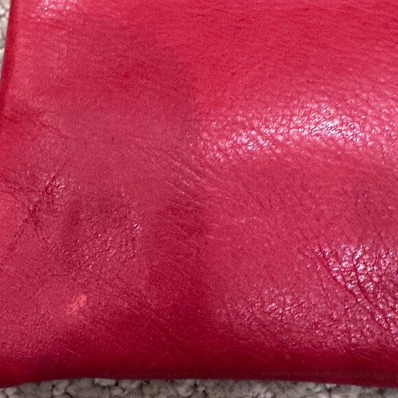 Red Crossbody Bag Rectangle Adjustable Strap Travel City Commuter Faux Leather - Picture 9 of 10